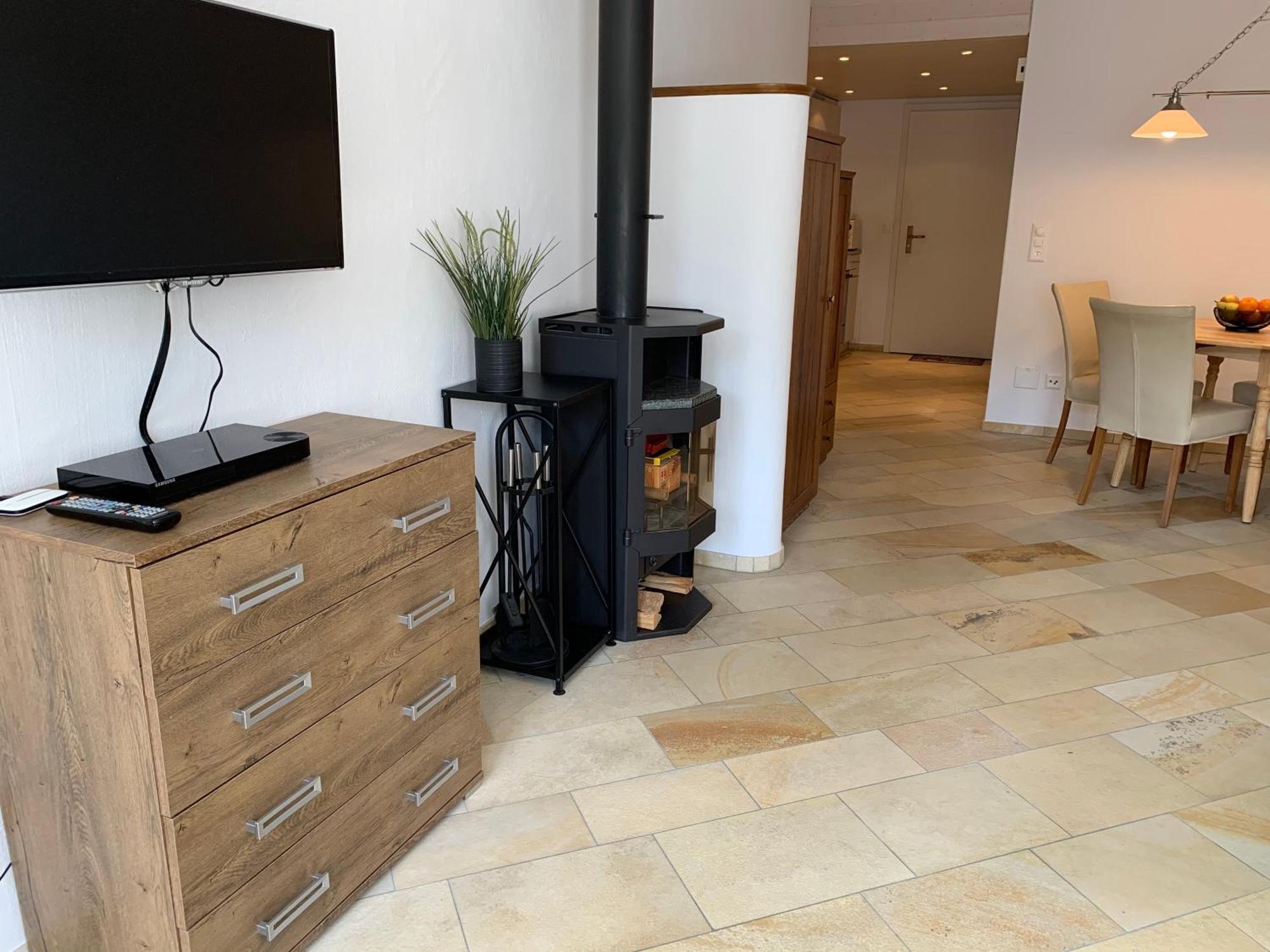Apartment Near Laax Lake ภายนอก รูปภาพ